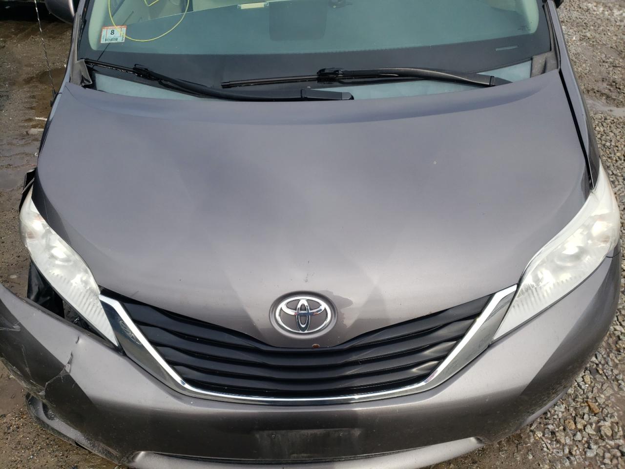 Photo 7 from auction – 2012 TOYOTA SIENNA LE with VIN 5TDKK3DC6CS273633