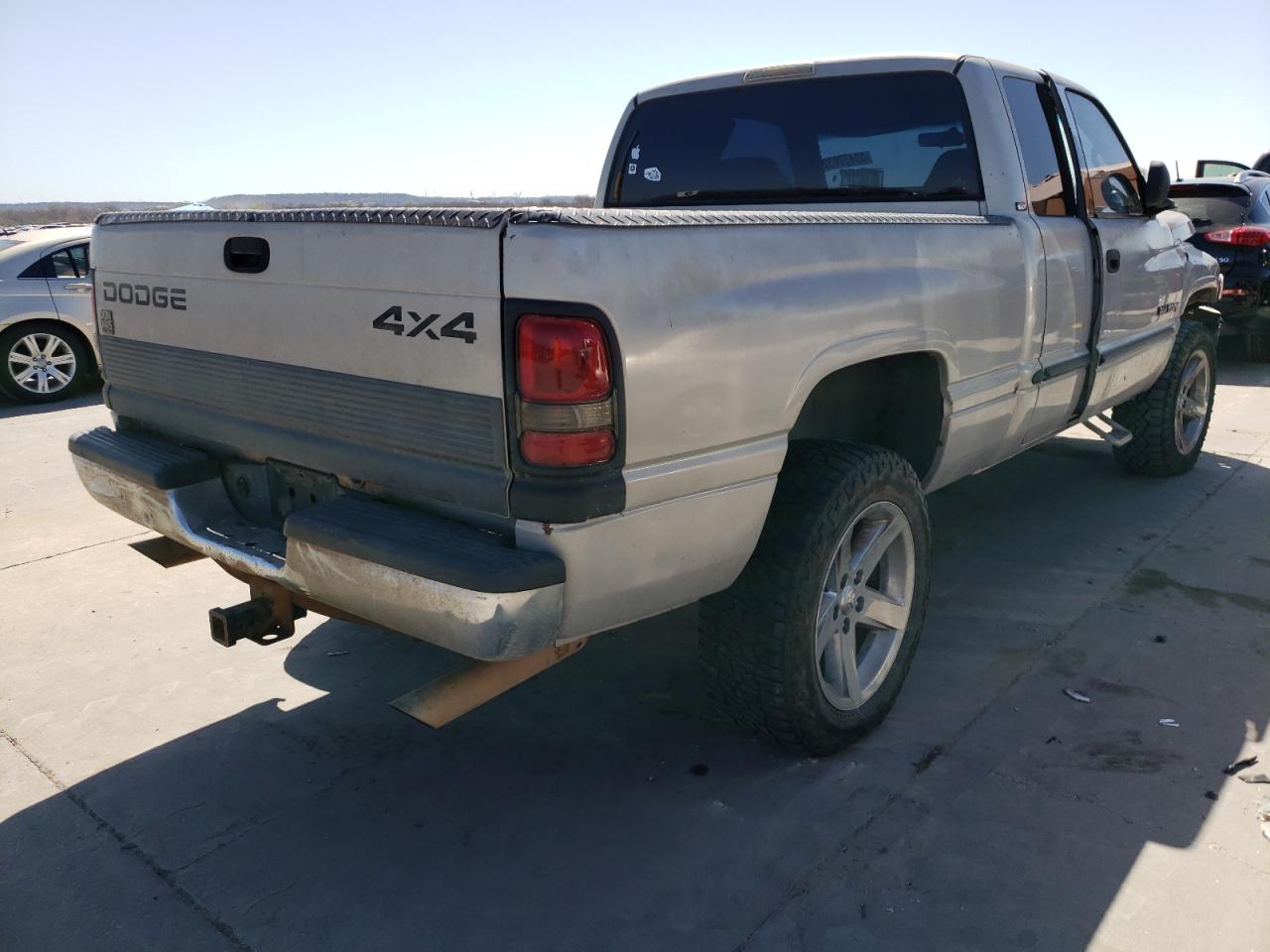 Photo 4 from auction – 2001 DODGE RAM 1500 with VIN 3B7HF13Y31M294159