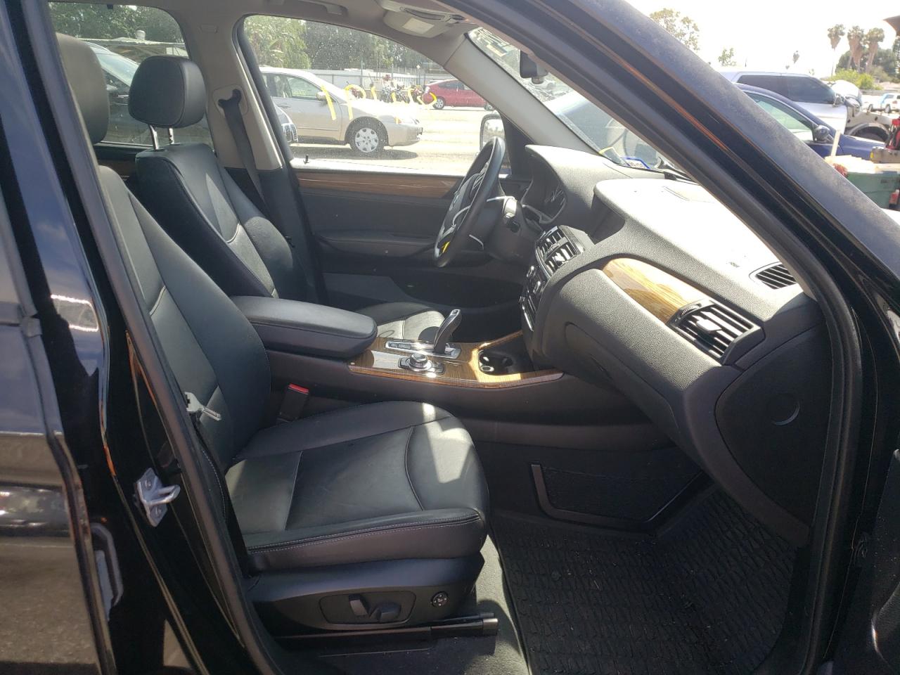 Photo 5 from auction – 2014 BMW X3 XDRIVE2 with VIN 5UXWX9C50E0D32837