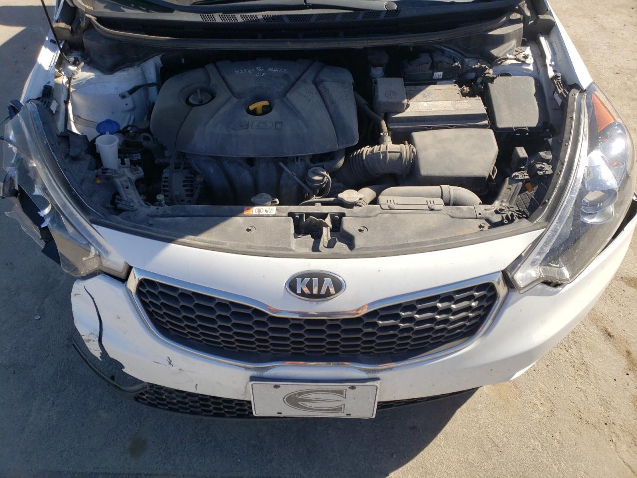 Photo 7 from auction – 2014 KIA FORTE EX with VIN KNAFZ4A86E5103619
