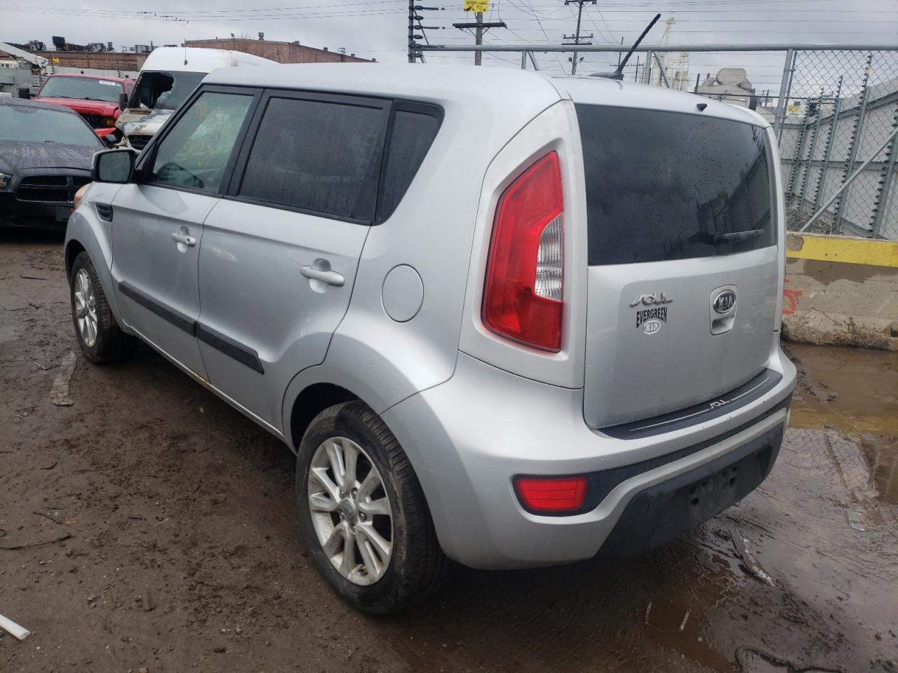 Photo 3 from auction – 2012 KIA SOUL + with VIN KNDJT2A63C7437030