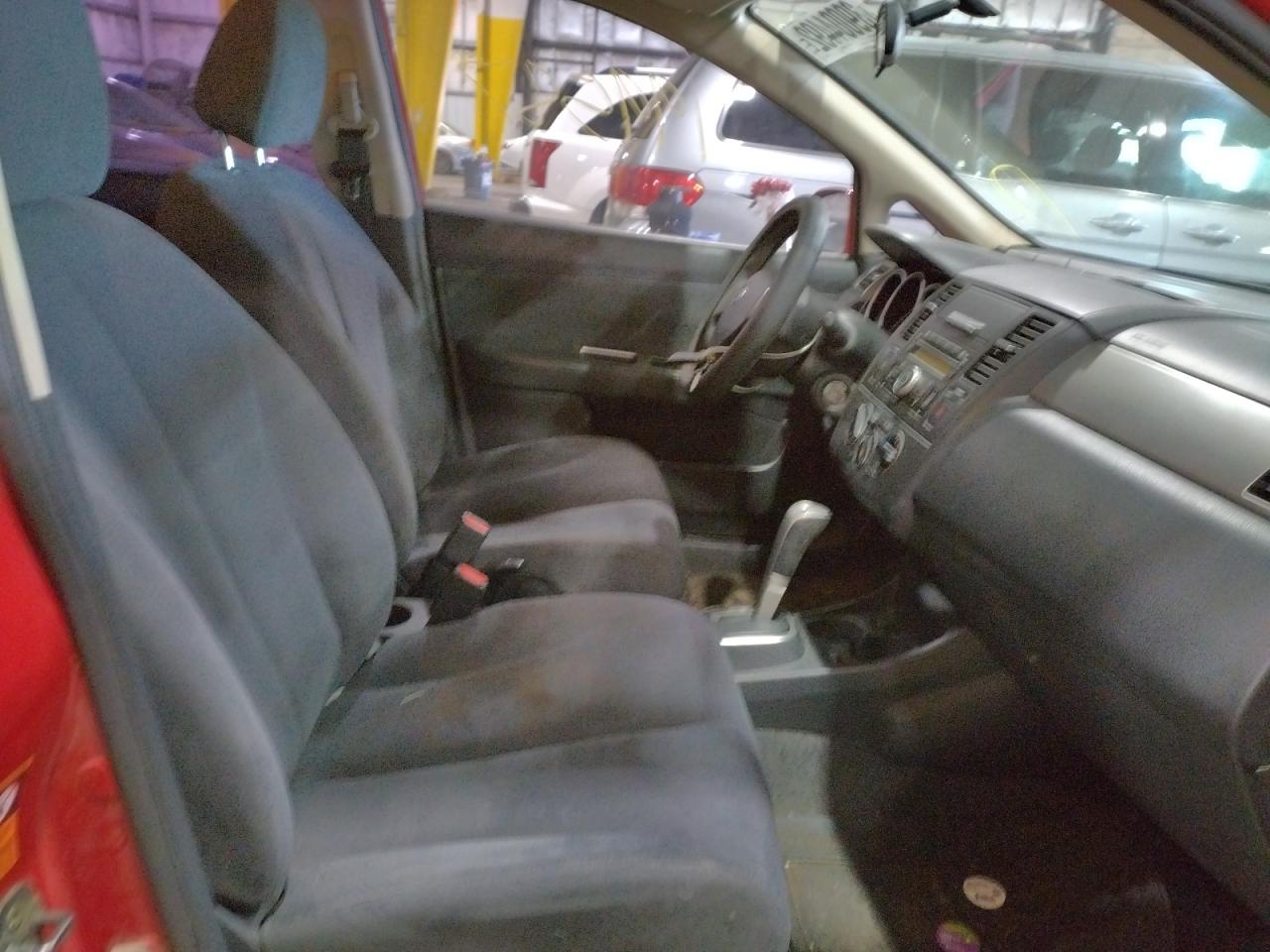 Photo 5 from auction – 2007 NISSAN VERSA S with VIN 3N1BC13E77L410324