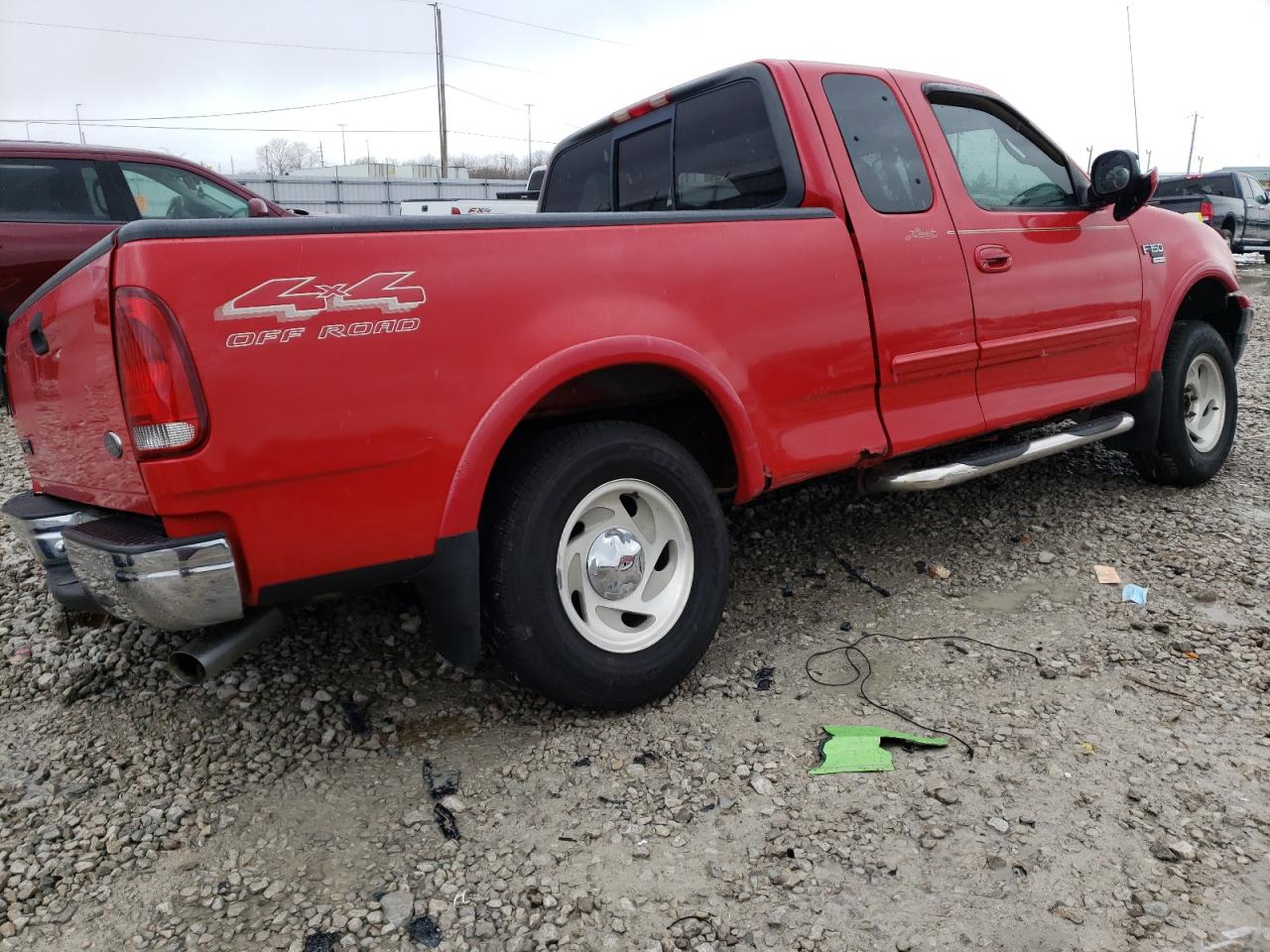 Photo 4 from auction – 2000 FORD F150 with VIN 1FTRX18L5YNA59860