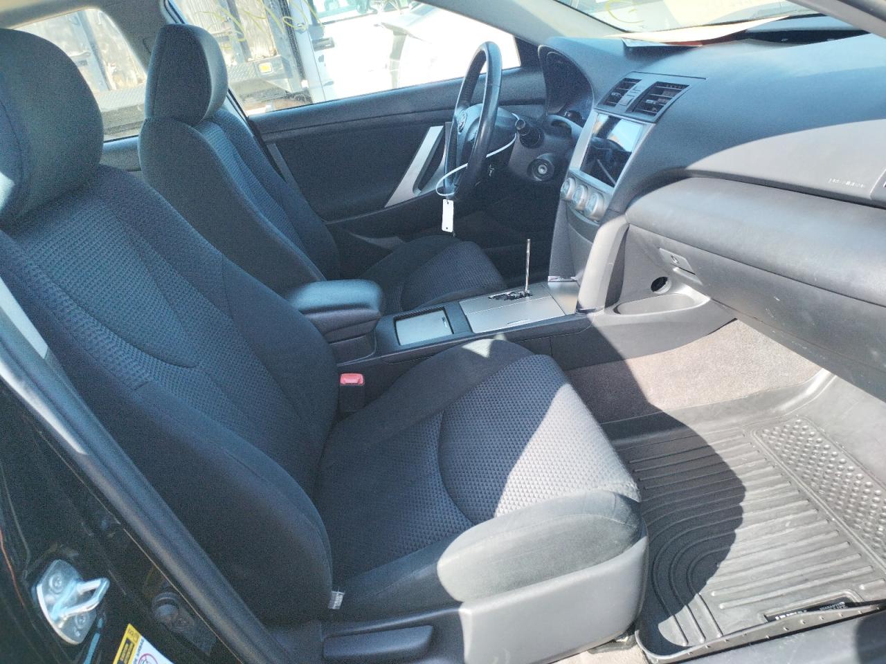 Photo 5 from auction – 2011 TOYOTA CAMRY BASE with VIN 4T1BF3EK8BU171587