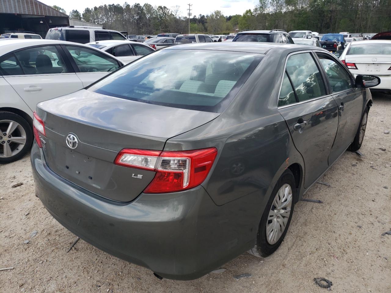 Photo 4 from auction – 2013 TOYOTA CAMRY L with VIN 4T4BF1FK9DR336834