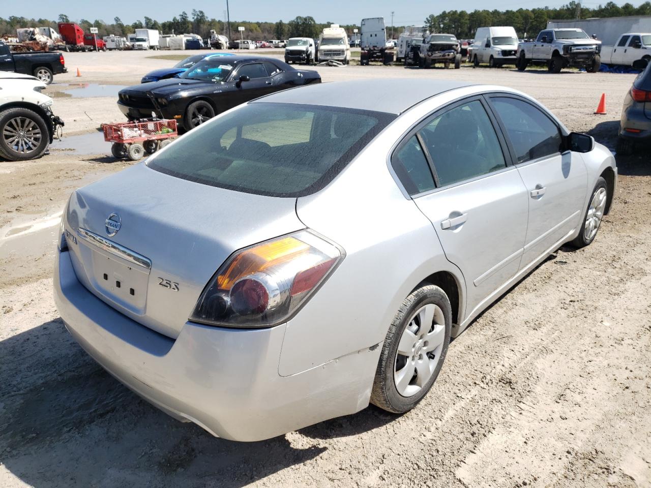 Photo 4 from auction – 2009 NISSAN ALTIMA 2.5 with VIN 1N4AL21E69N484540