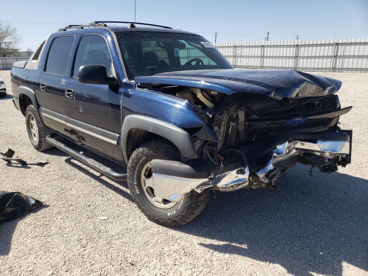 Photo 1 from auction – 2004 CHEVROLET AVALANCHE with VIN 3GNEC12T94G202628