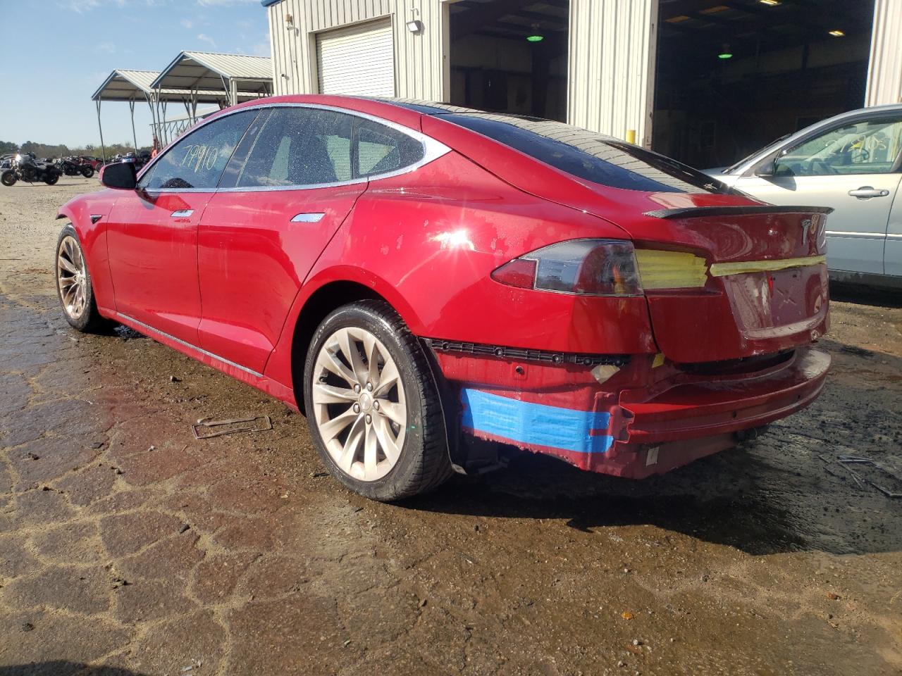 Photo 3 from auction – 2016 TESLA MODEL S with VIN 5YJSA1E20GF172241