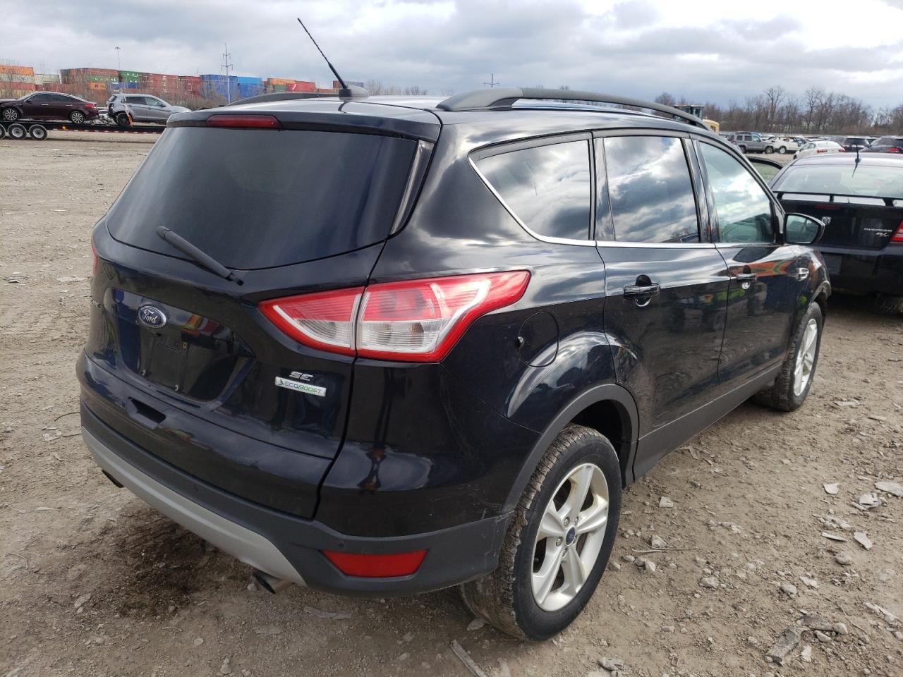 Photo 4 from auction – 2016 FORD ESCAPE SE with VIN 1FMCU0GXXGUB70059