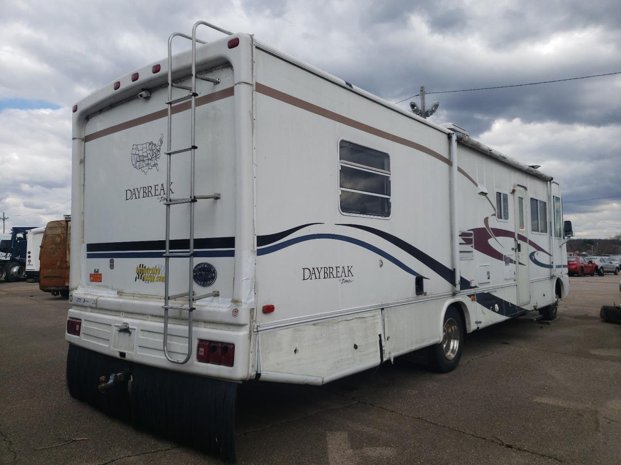 Photo 4 from auction – 2003 DAMO DAYBREAK with VIN 1FCNF53S120A06763