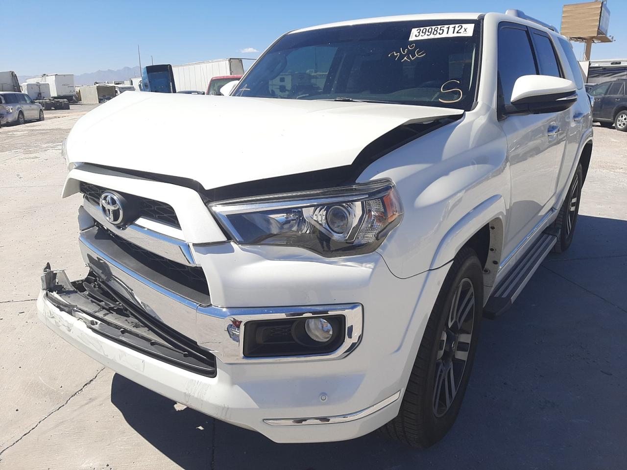 Photo 2 from auction – 2015 TOYOTA 4RUNNER SR with VIN JTEBU5JR0F5272773