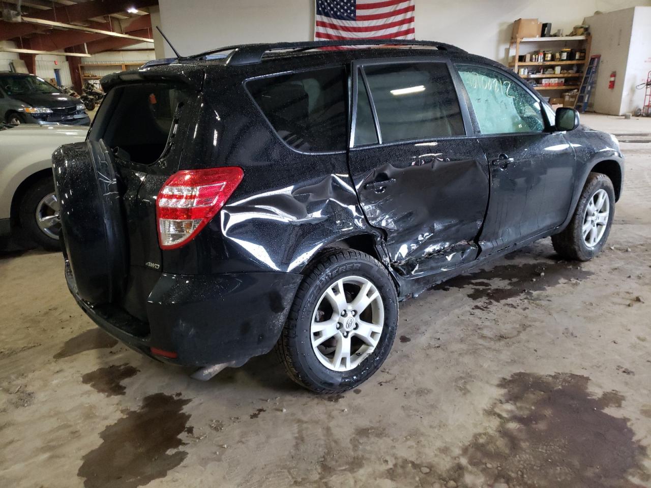 Photo 4 from auction – 2012 TOYOTA RAV4 with VIN 2T3BF4DV3CW234850