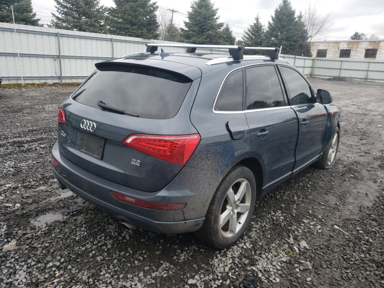 Photo 4 from auction – 2010 AUDI Q5 PREMIUM with VIN WA1LKAFP1AA010737