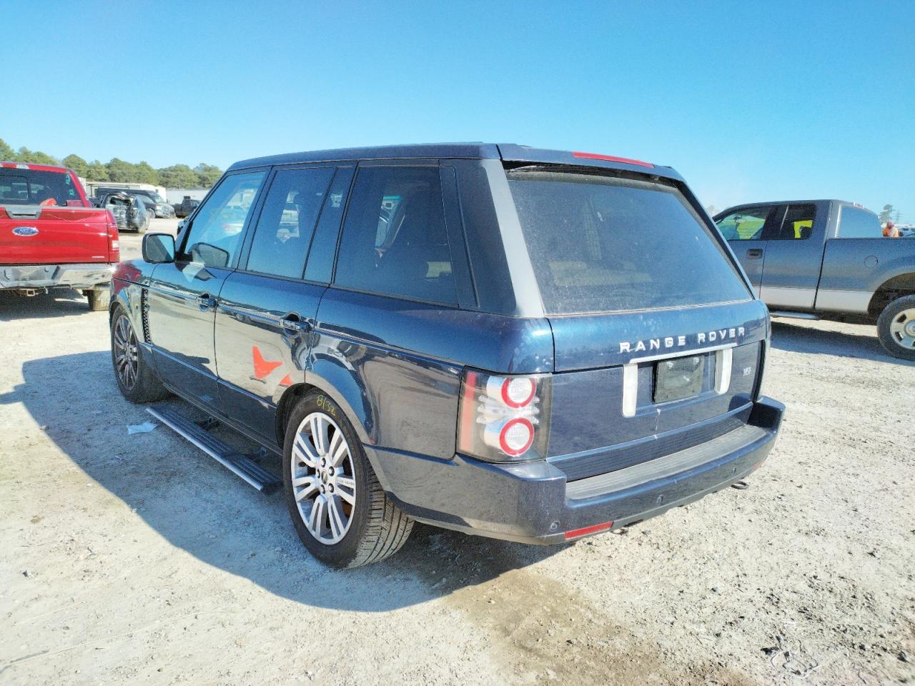 Photo 3 from auction – 2012 LAND ROVER RANGE ROVE with VIN SALMF1D4XCA382421