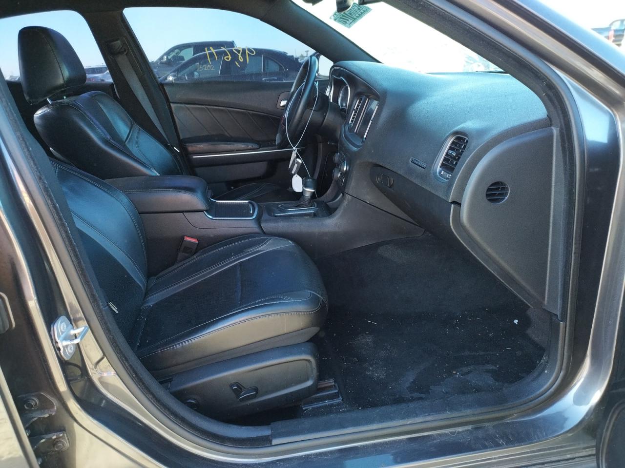 Photo 5 from auction – 2016 DODGE CHARGER R/ with VIN 2C3CDXCT9GH192710