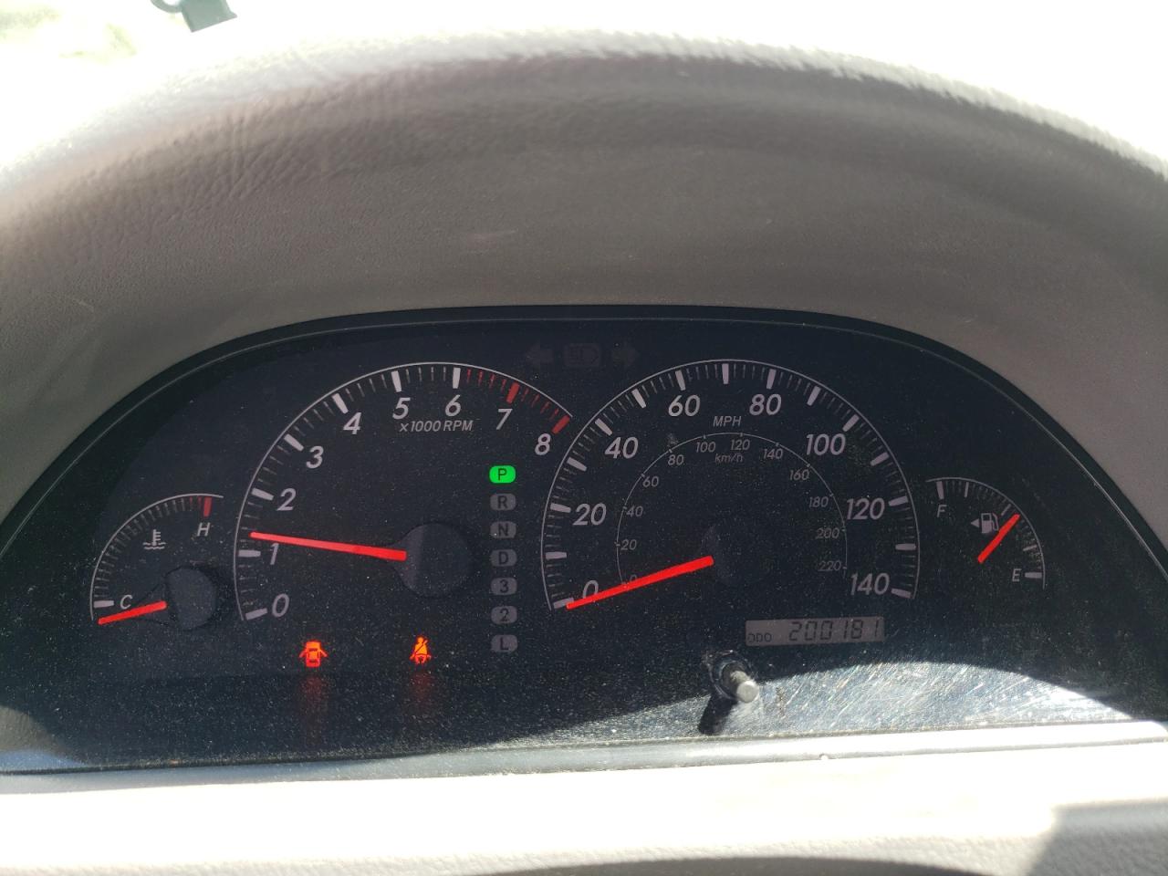Photo 8 from auction – 2005 TOYOTA CAMRY LE with VIN 4T1BE32K15U054669