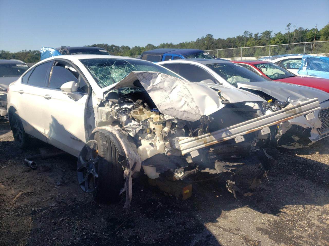 Фото 1 с аукциона – 2016 FORD FUSION SE с VIN 3FA6P0LU2GR388174