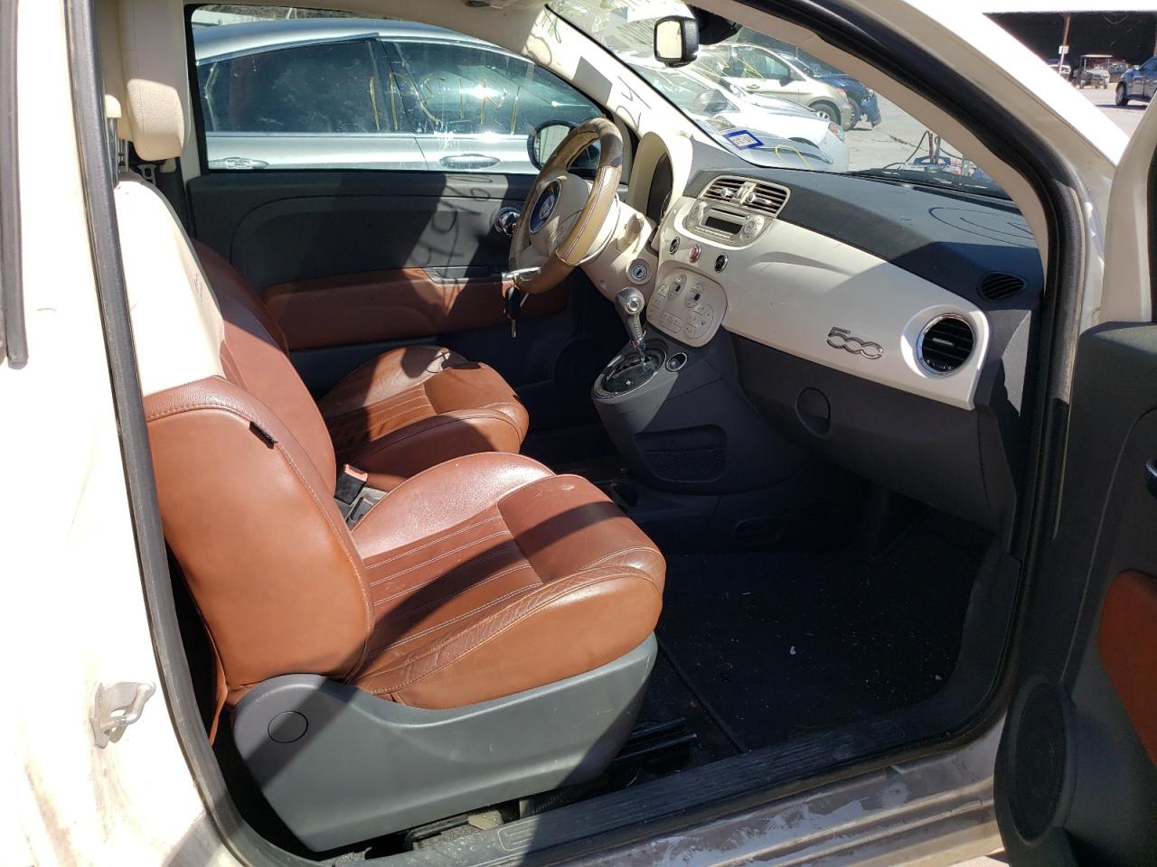 Photo 5 from auction – 2013 FIAT 500 LOUNGE with VIN 3C3CFFCR3DT651824