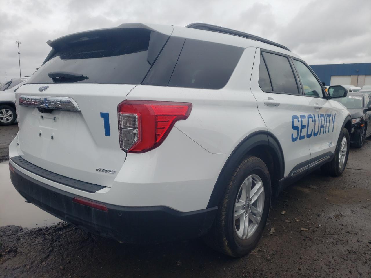 Photo 4 from auction – 2021 FORD EXPLORER X with VIN 1FMSK8DHXMGC43616