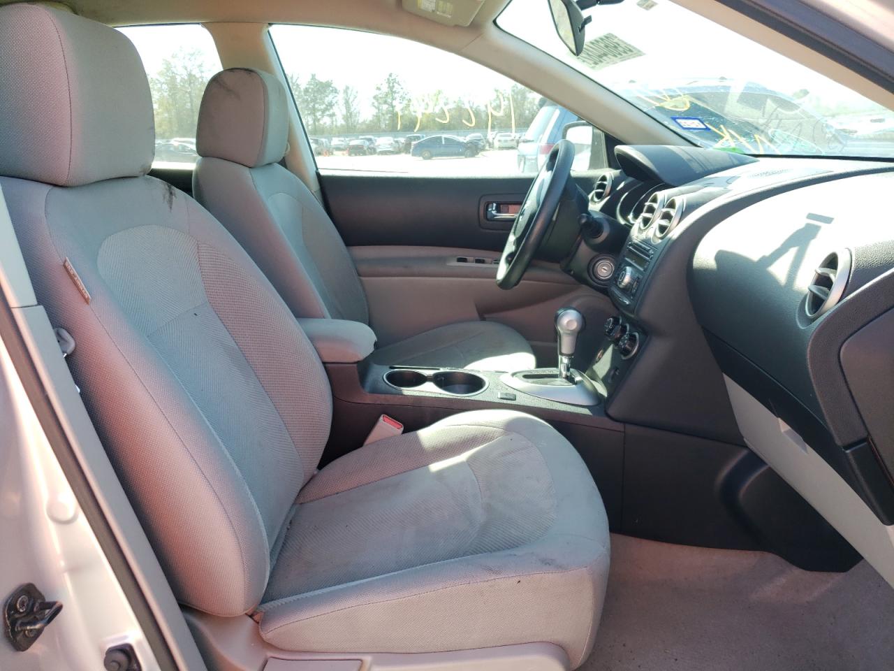 Photo 5 from auction – 2012 NISSAN ROGUE with VIN JN8AS5MT6CW613116
