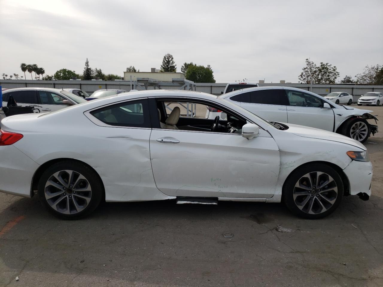 Photo 9 from auction – 2014 HONDA ACCORD EXL with VIN 1HGCT2B89EA000973