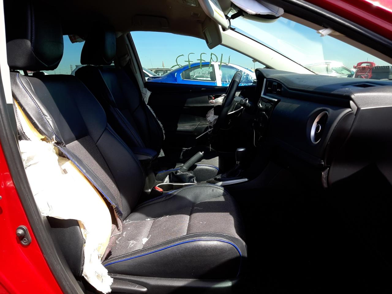Photo 5 from auction – 2019 TOYOTA COROLLA L with VIN 5YFBURHE8KP858276