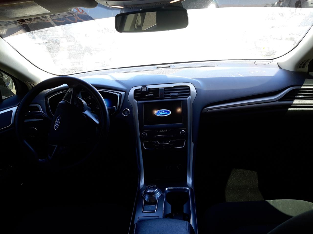 Photo 9 from auction – 2019 FORD FUSION SE with VIN 3FA6P0LU3KR110182