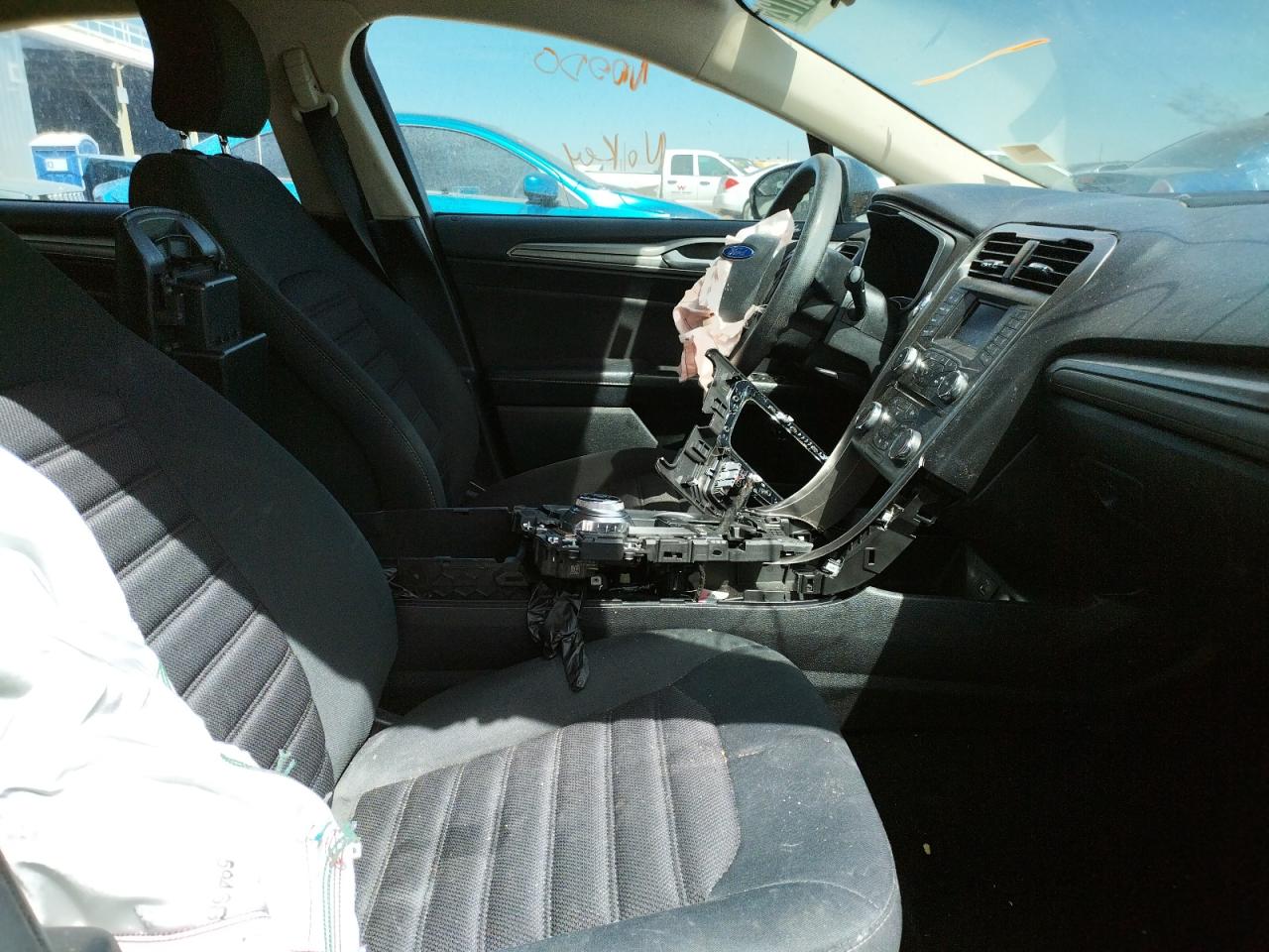 Photo 5 from auction – 2017 FORD FUSION SE with VIN 3FA6P0LU2HR295284