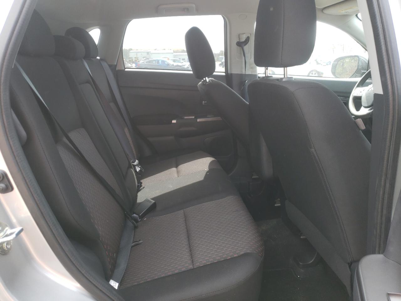 Photo 6 from auction – 2019 MITSUBISHI OUTLANDER with VIN JA4AP3AU6KU032475