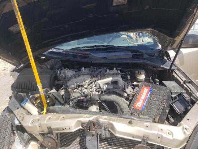 Photo 7 from auction – 2004 KIA SORENTO EX with VIN KNDJC733545264656