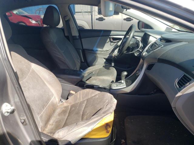 Photo 5 from auction – 2012 HYUNDAI ELANTRA GL with VIN 5NPDH4AE7CH131574
