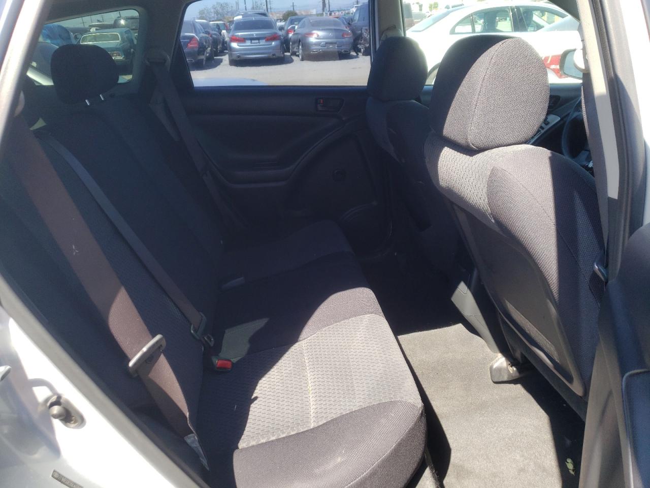 Photo 6 from auction – 2005 TOYOTA MATRIX with VIN 2T1KR32E55C407009