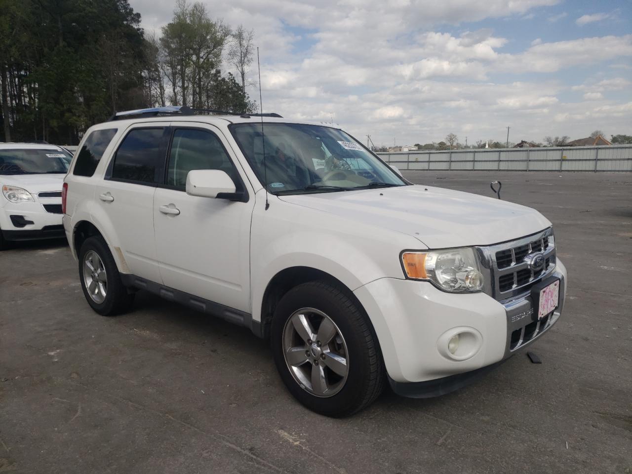 FORD ESCAPE LIM 2012 مع رقم تعريف المركبة 1FMCU0EG9CKB26661 - صورة من المزاد