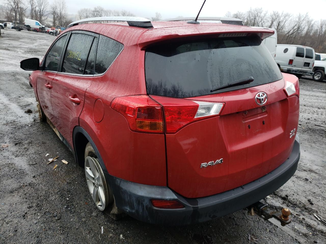 Photo 3 from auction – 2014 TOYOTA RAV4 XLE with VIN 2T3RFREV3EW182584