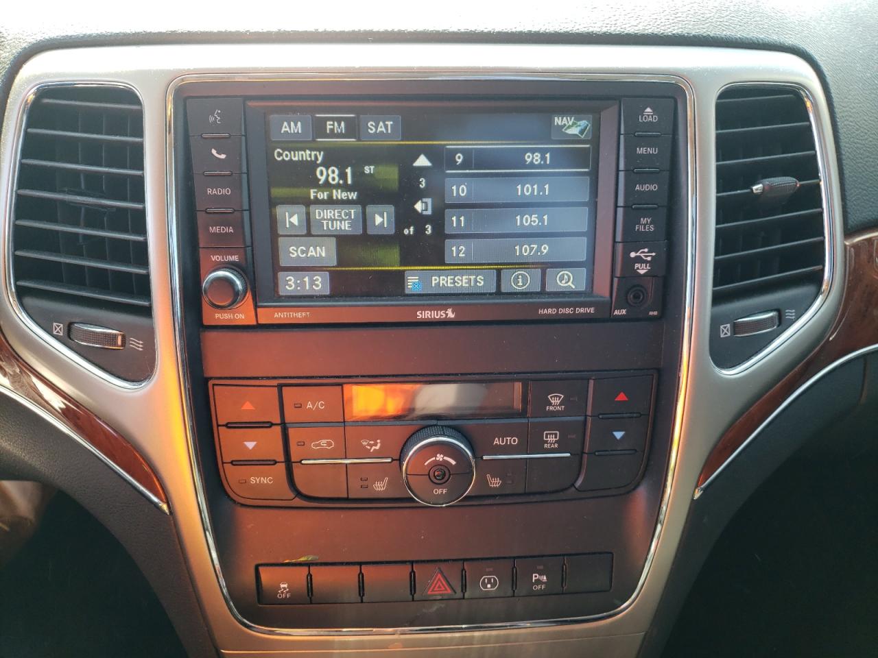 Photo 9 from auction – 2013 JEEP GRAND CHER with VIN 1C4RJEBG9DC596144