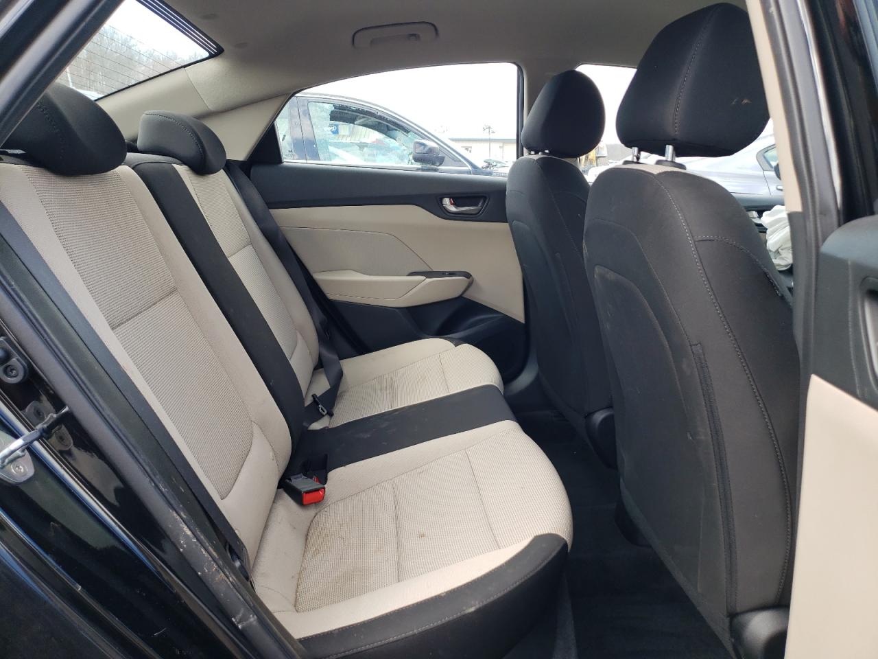 Photo 6 from auction – 2019 HYUNDAI ACCENT SE with VIN 3KPC24A34KE070988
