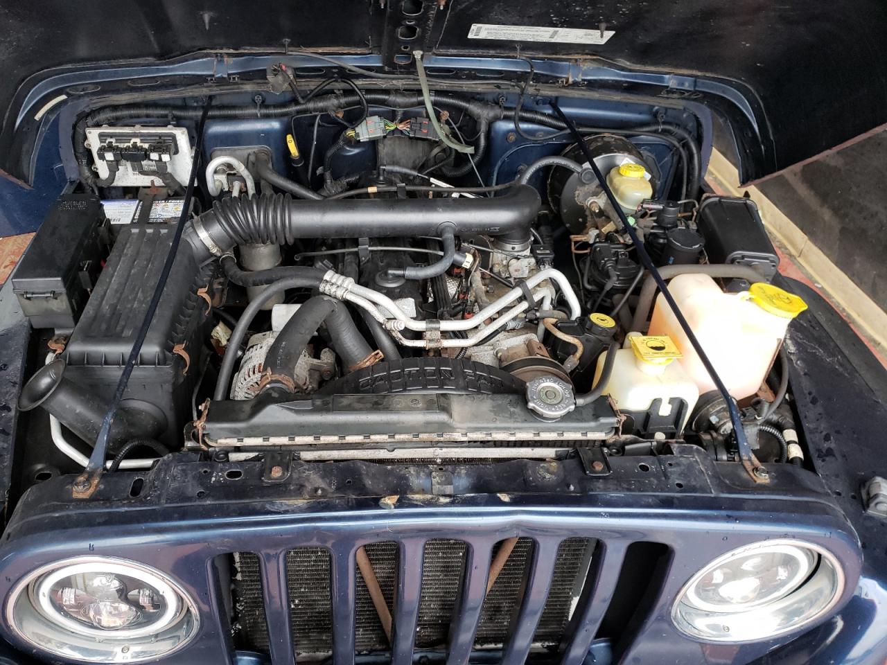 Photo 7 from auction – 2000 JEEP WRANGLER / with VIN 1J4FA49S6YP763415