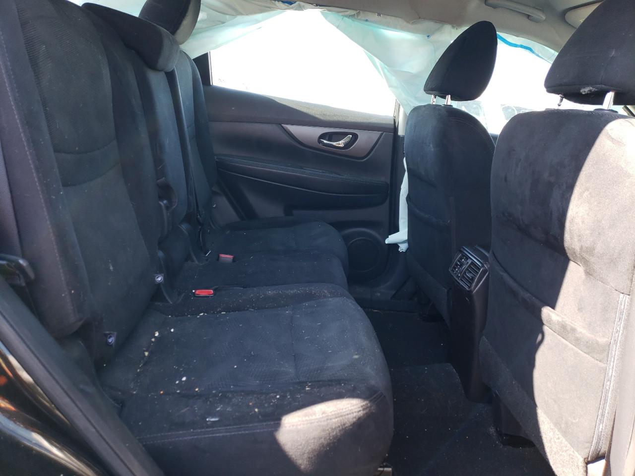 Photo 6 from auction – 2016 NISSAN ROGUE S with VIN 5N1AT2MVXGC759403