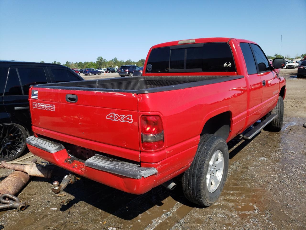 Photo 4 from auction – 2000 DODGE RAM 1500 with VIN 1B7HF13Y0YJ102123