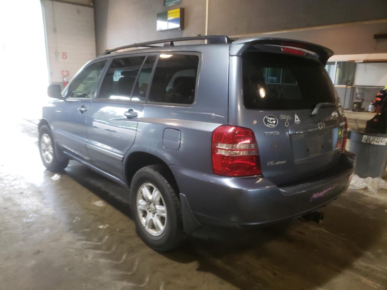 Photo 3 from auction – 2003 TOYOTA HIGHLANDER with VIN JTEHF21A830101792