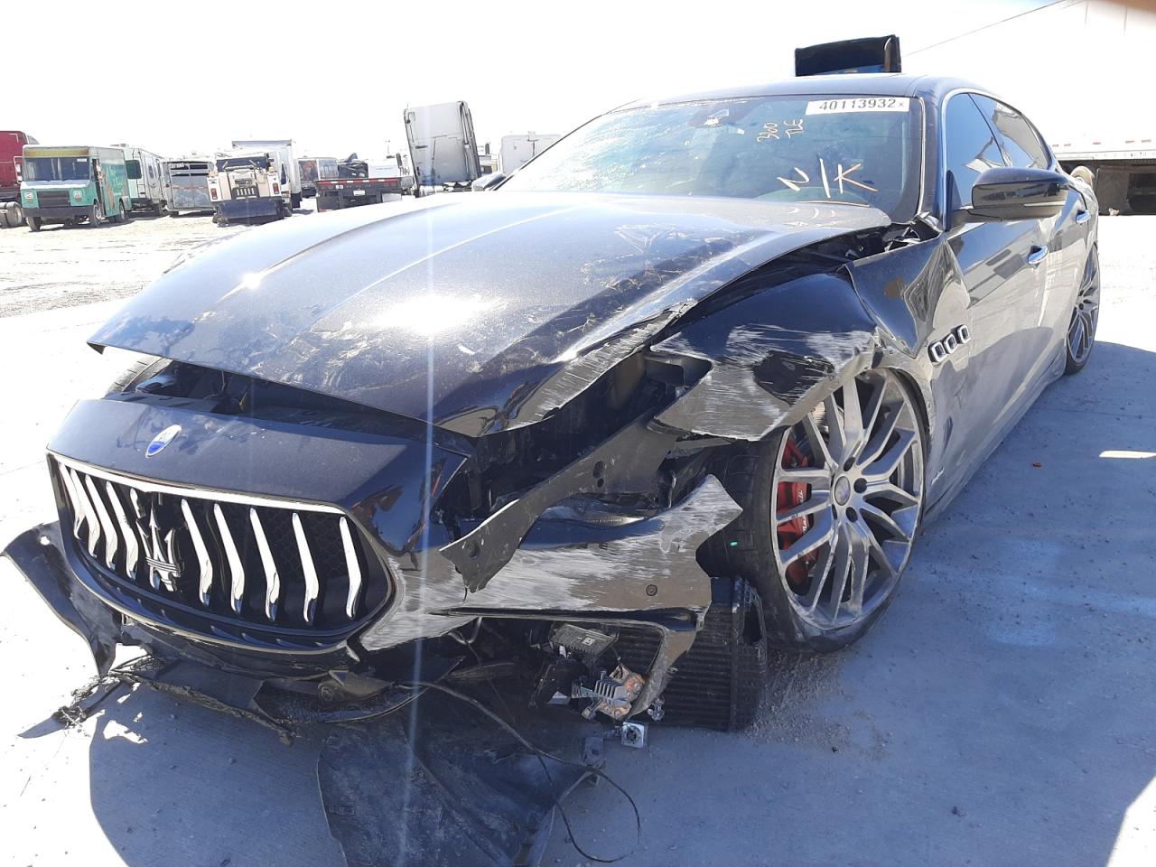 Photo 2 from auction – 2017 MASERATI QUATTROPOR with VIN ZAM56PPS6H1199206