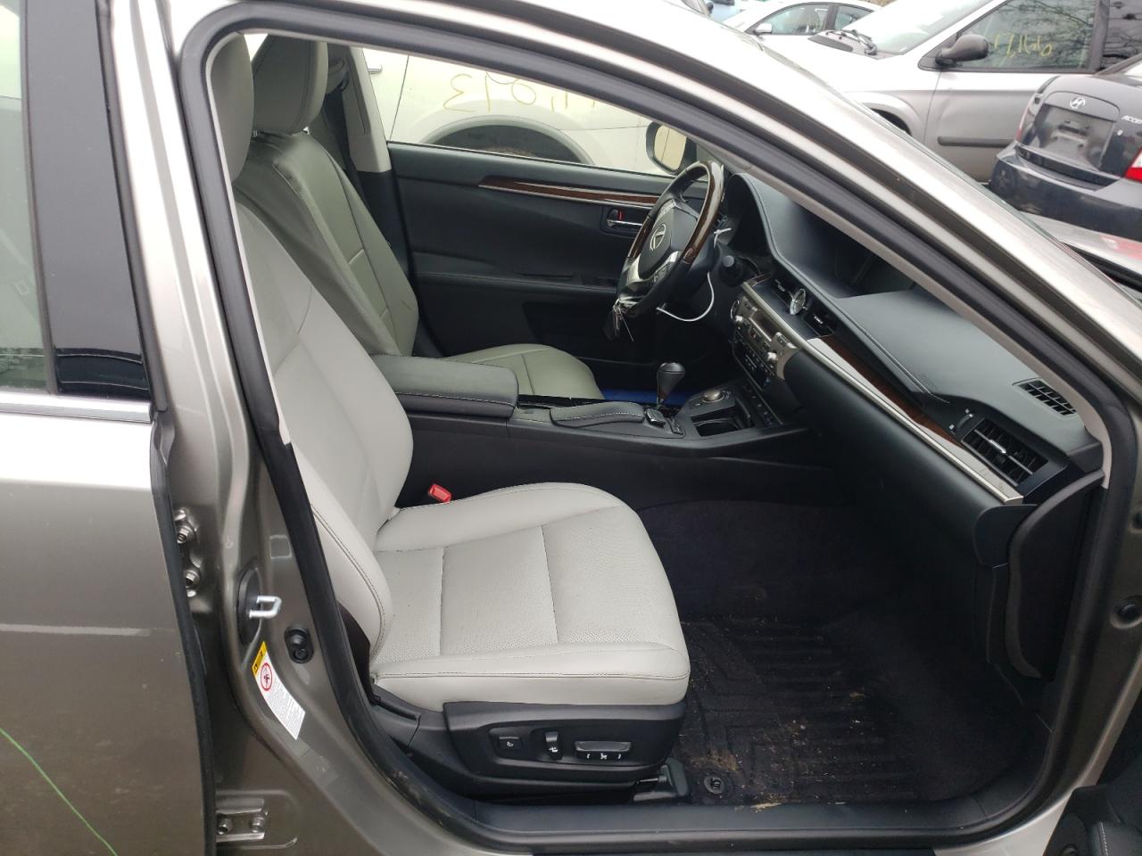 Photo 5 from auction – 2015 LEXUS ES 350 with VIN JTHBK1GG4F2184995