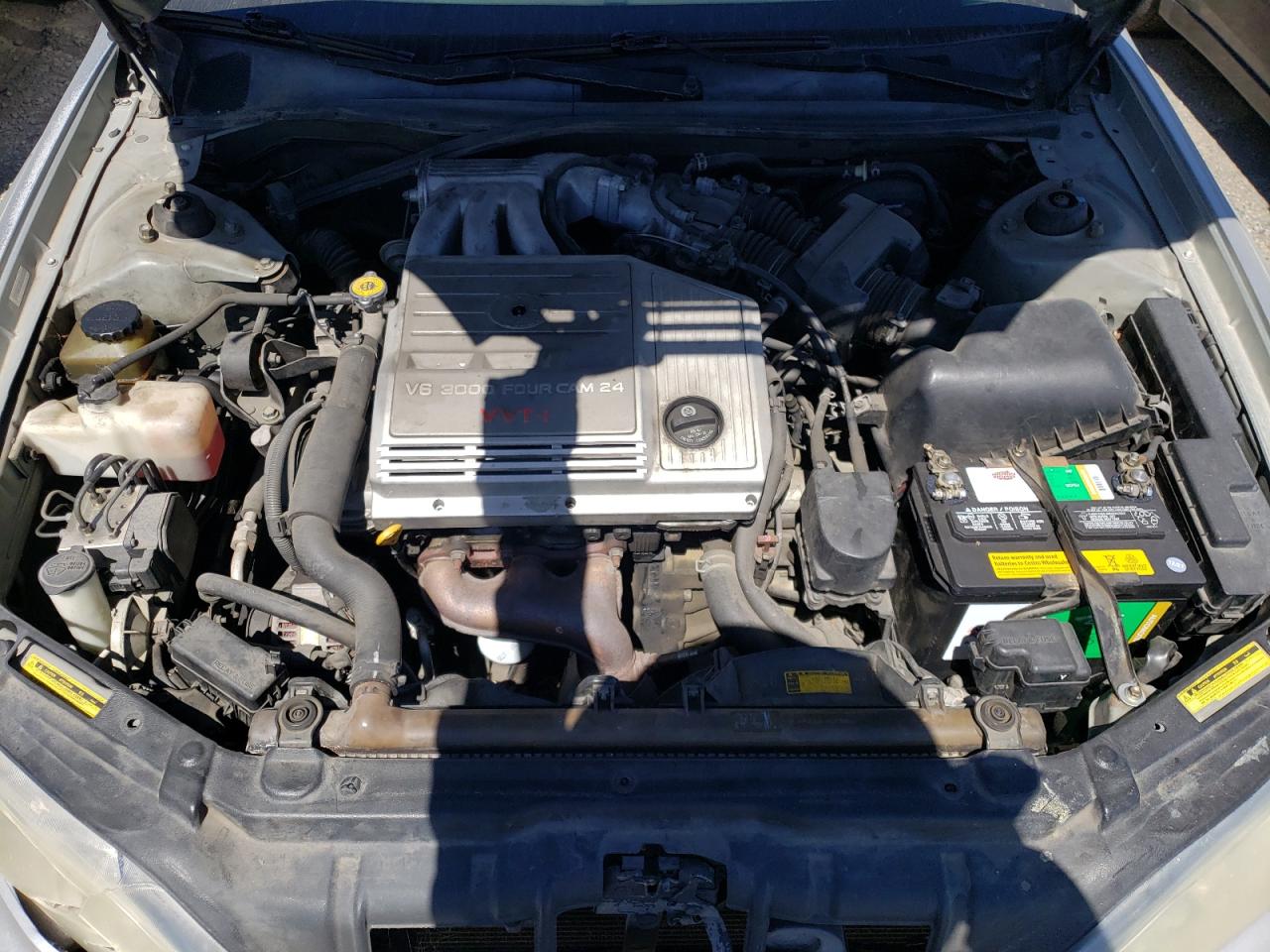 Photo 7 from auction – 2001 LEXUS ES 300 with VIN JT8BF28G010310881
