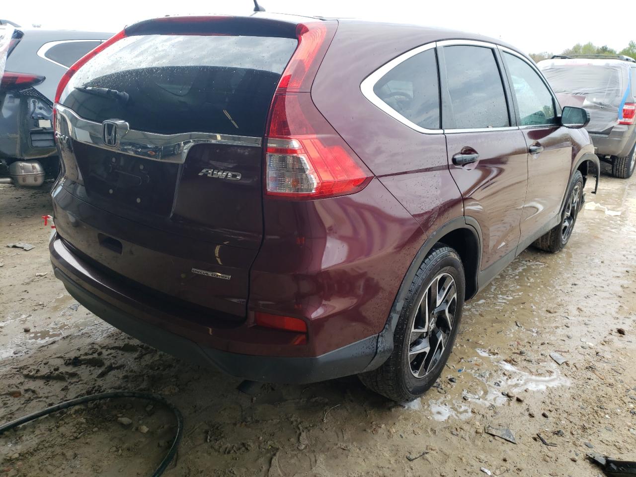 Photo 4 from auction – 2016 HONDA CR-V SE with VIN 2HKRM4H41GH679414