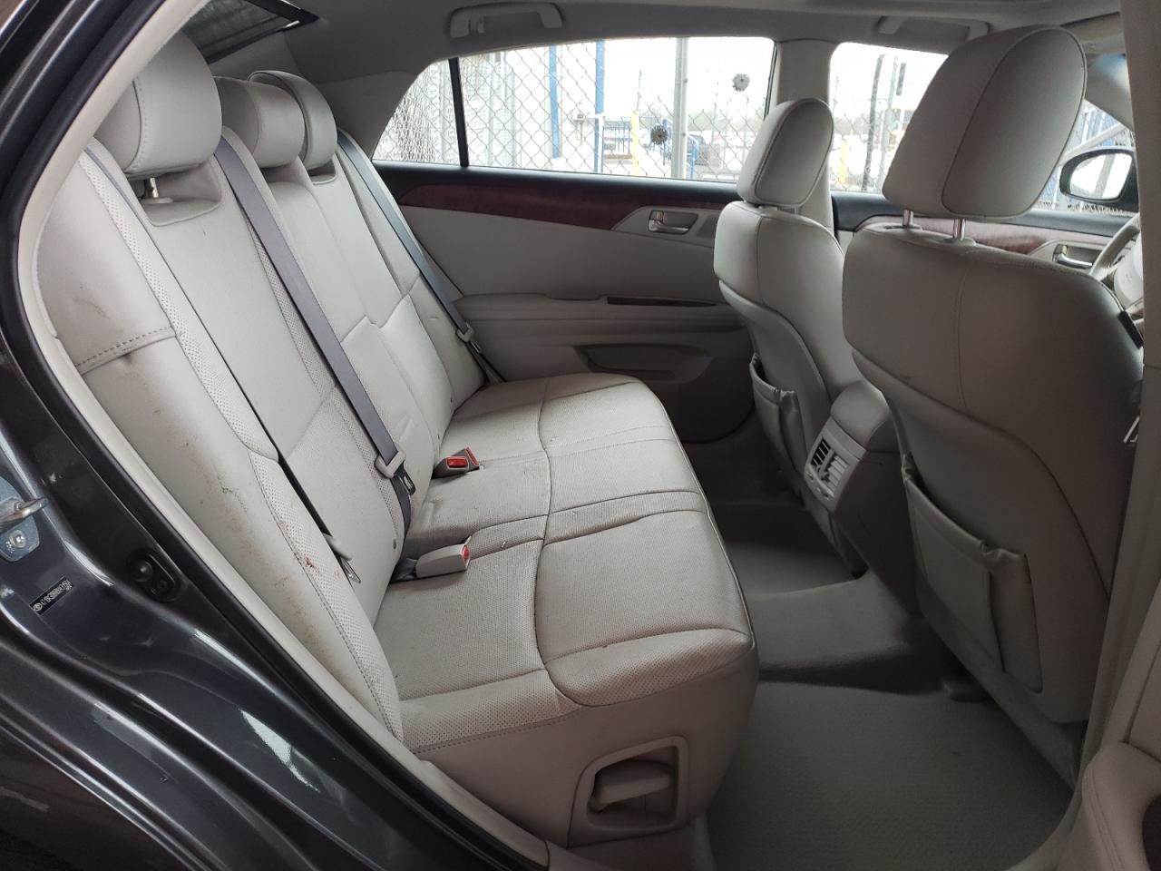 Photo 6 from auction – 2011 TOYOTA AVALON BAS with VIN 4T1BK3DB8BU431564