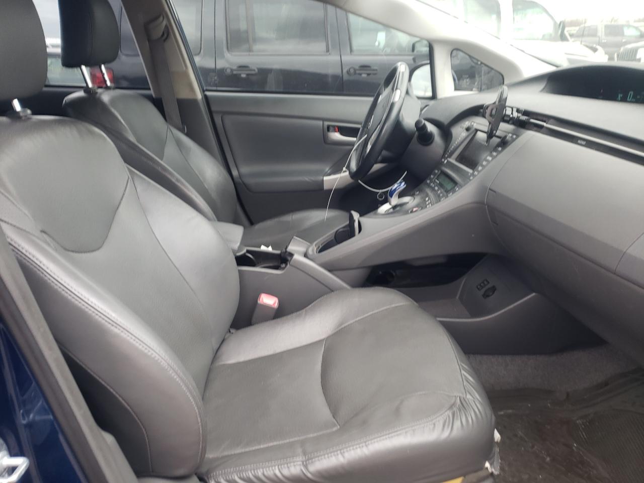 Photo 5 from auction – 2010 TOYOTA PRIUS with VIN JTDKN3DU2A1111282