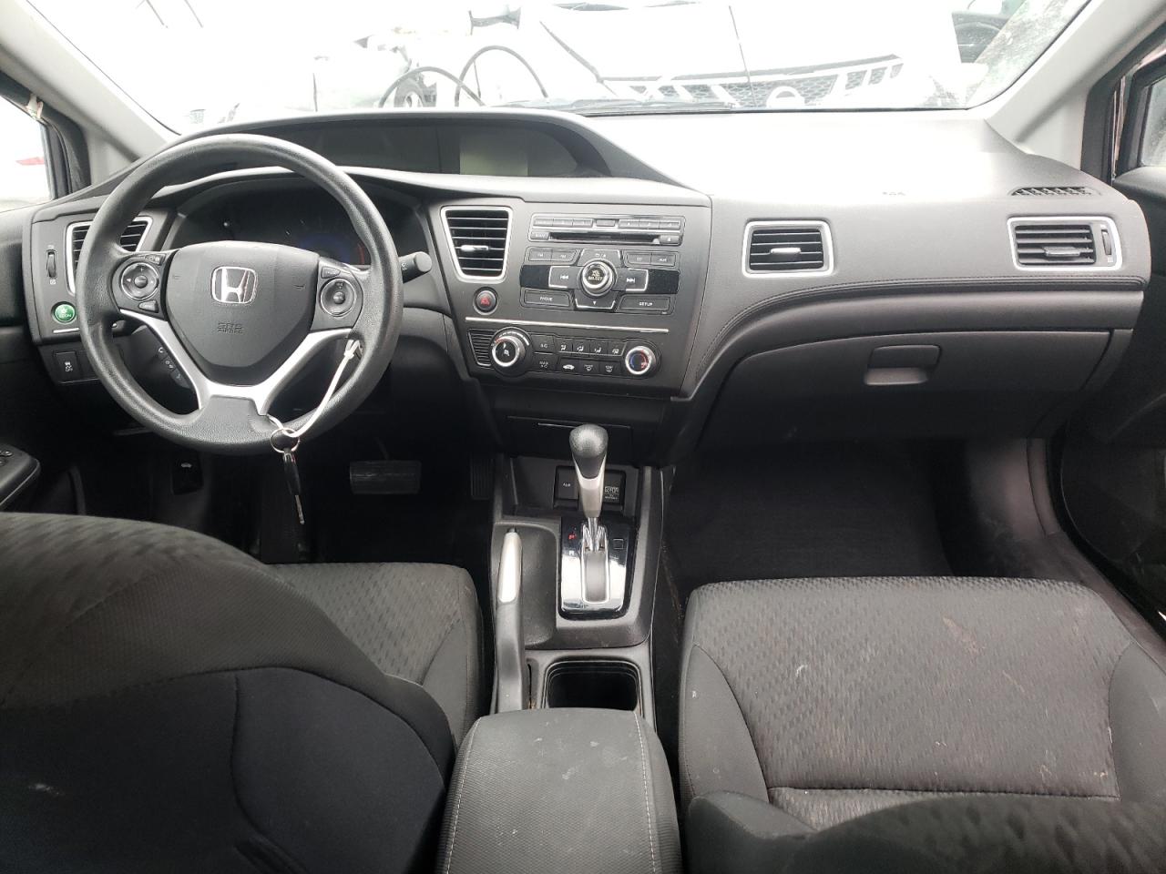 Photo 9 from auction – 2015 HONDA CIVIC LX with VIN 2HGFB2F58FH503235