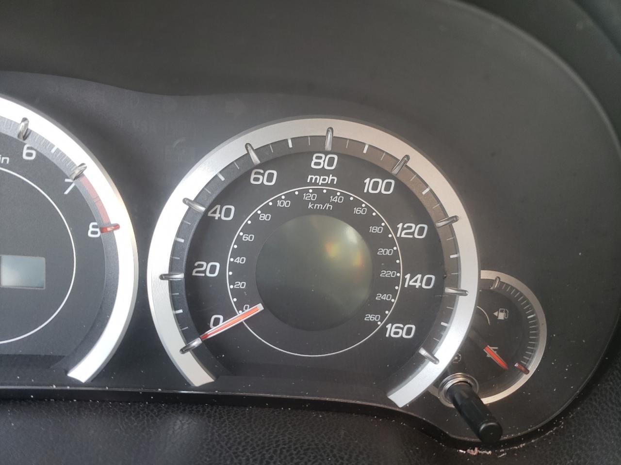 Photo 8 from auction – 2010 ACURA TSX with VIN JH4CU2F6XAC021767