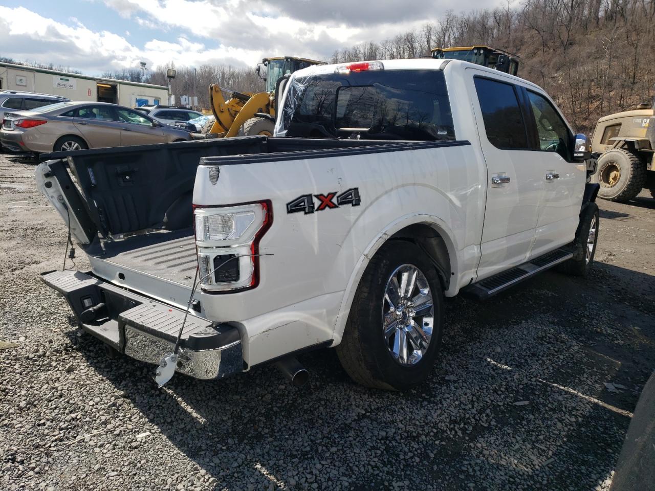Photo 4 from auction – 2019 FORD F150 SUPER with VIN 1FTEW1E53KFD24641
