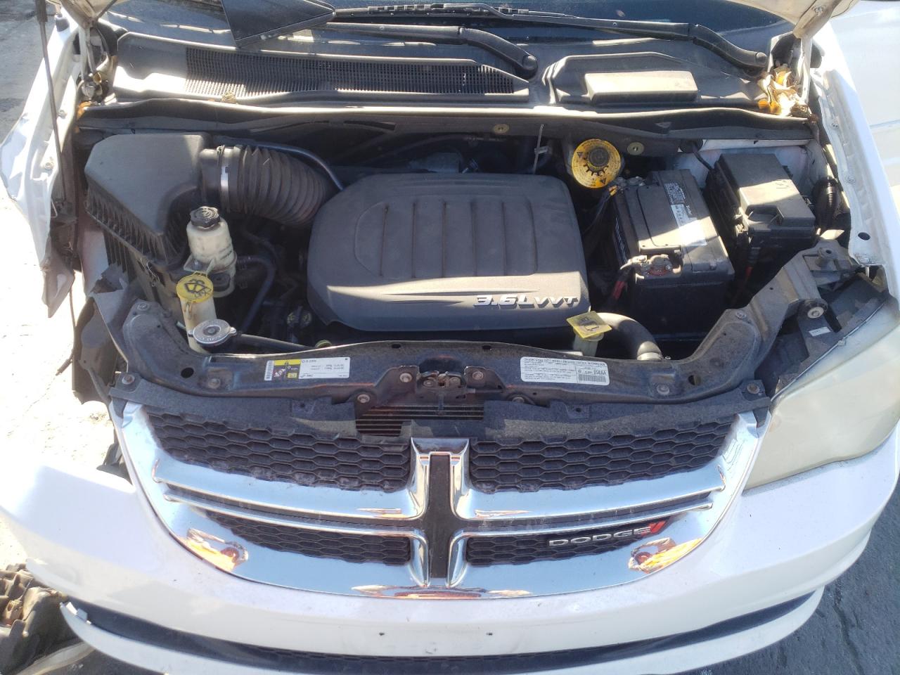 Photo 7 from auction – 2014 DODGE GRAND CARA with VIN 2C4RDGBG7ER140428